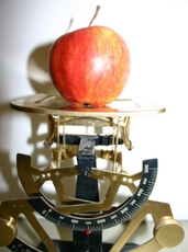 Apfel-wiegen-5A.jpg
